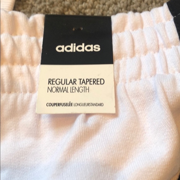 NWT Mens Adidas Essential Fleece Joggers - Picture 7 of 10
